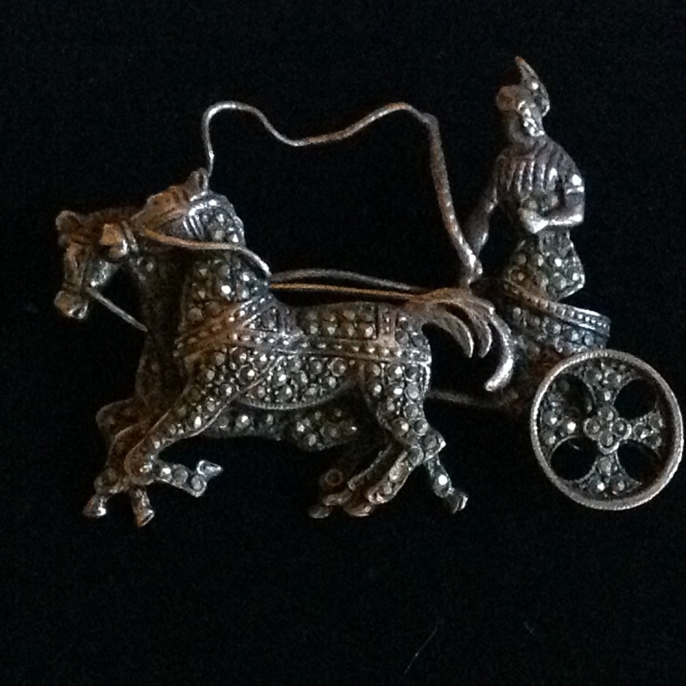 925 Silver Marcasite Articulated Roman Chariot Brooch